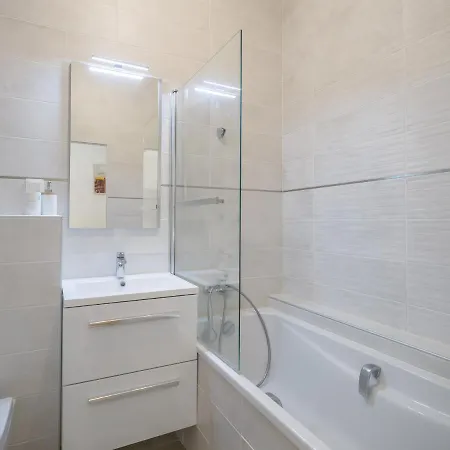 Loft Courtalon - Haut Standing - Patio - Parking Prives Apartment